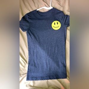 Brand:Free State)smiley FUNDAY shirt